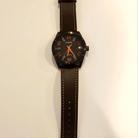 Men's Citizens Eco Drive Watch - Picture 2 of 3